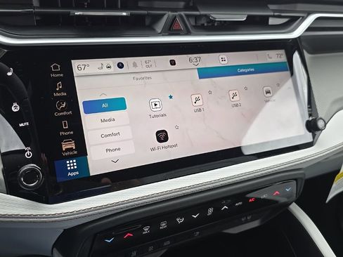 New 2026 Jeep Cherokee Limited image 36