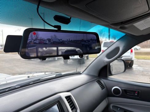 Used 2015 Toyota Tacoma 4x4 Double Cab w/ TRD Sport Package image 21