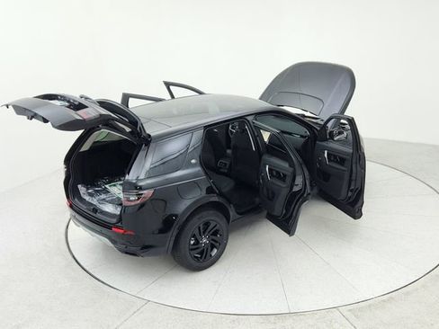 Certified 2025 Land Rover Discovery Sport S image 16