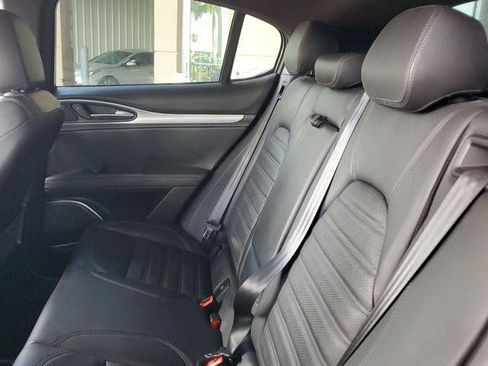 Used 2018 Alfa Romeo Stelvio Ti Sport image 15