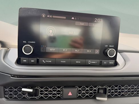 Certified 2023 Honda Accord EX image 16