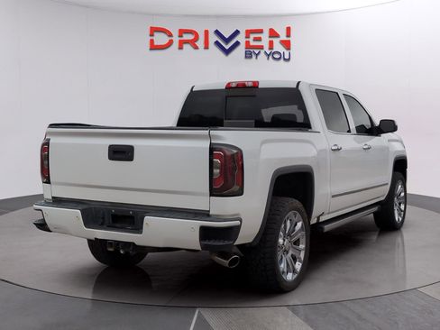 Used 2018 GMC Sierra 1500 Denali w/ Denali Ultimate Package image 5