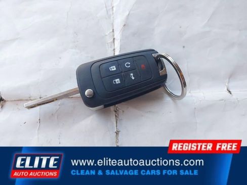 Used 2013 GMC Terrain SLE image 21