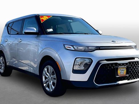 Used 2020 Kia Soul LX FWD image 8