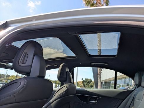 Used 2026 Mercedes-Benz C 300 Sedan image 19