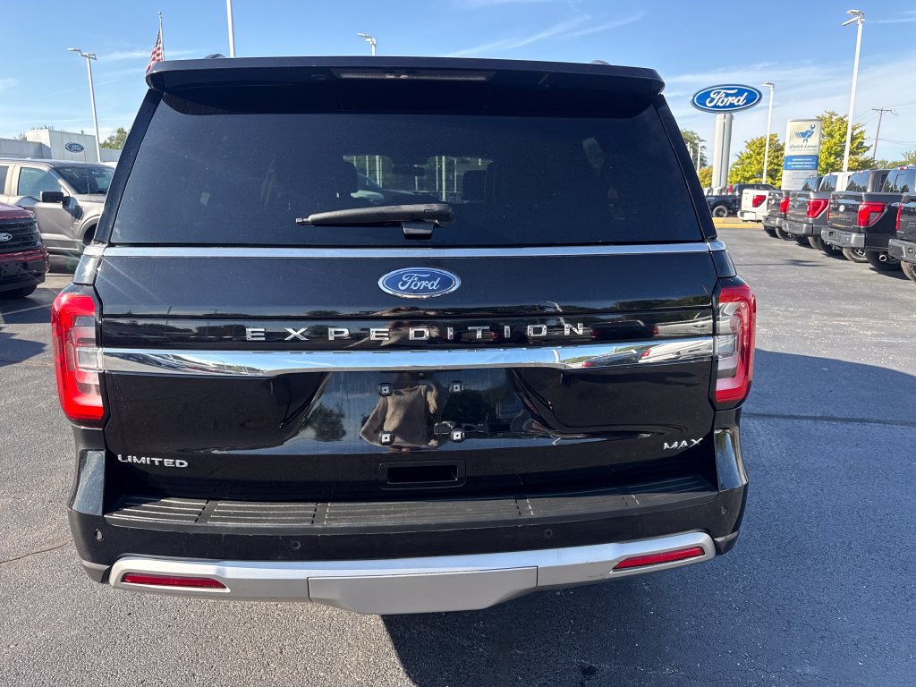Used 2023 Ford Expedition Max Limited AWD/4WD image 8