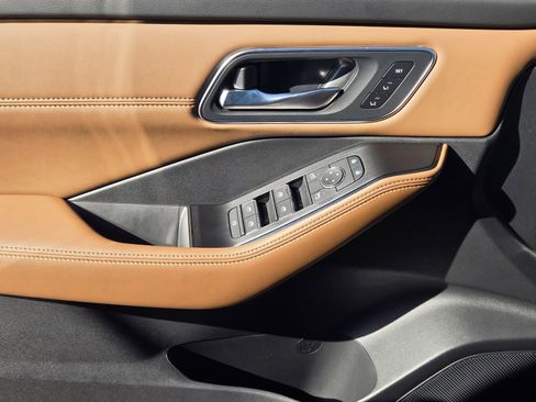 New 2026 Nissan Rogue Platinum w/ Platinum Premium Package image 21