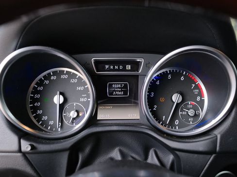 Used 2014 Mercedes-Benz G 550 image 18