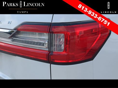 Certified 2020 Lincoln Navigator Reserve w/ Luxury Package image 12