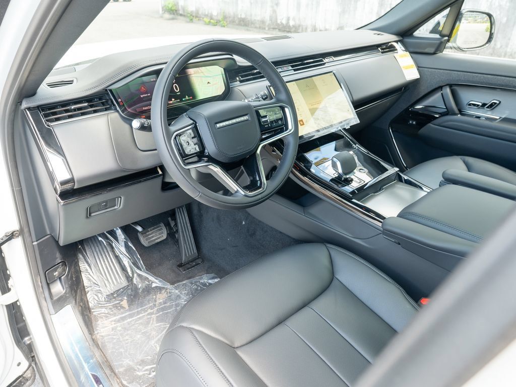New 2026 Land Rover Range Rover Sport SE AWD/4WD image 11