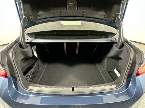 Used 2025 BMW 330i 330i w/ Premium Package image 32