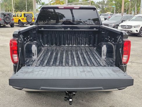 Used 2021 GMC Sierra 1500 SLE image 11