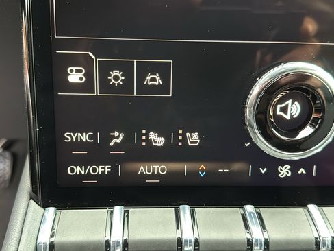 New 2026 GMC Terrain Elevation w/ Elevation Premium Package image 15