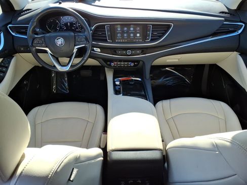 Used 2023 Buick Enclave Premium image 11