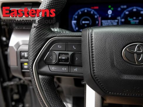 Used 2026 Toyota Tacoma TRD Off-Road AWD/4WD image 15