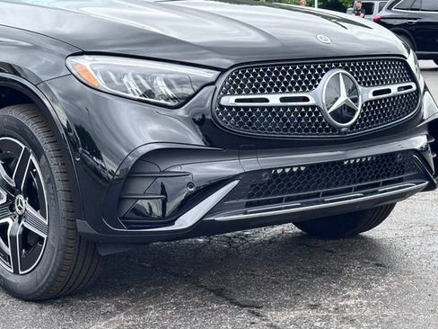 New 2026 Mercedes-Benz GLC 300 4MATIC image 2