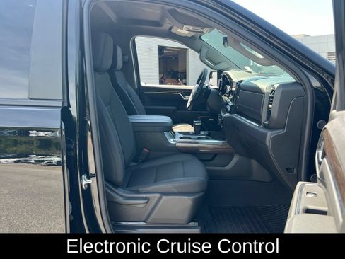 Used 2025 Chevrolet Silverado 1500 RST w/ All Star Edition Plus AWD/4WD image 38