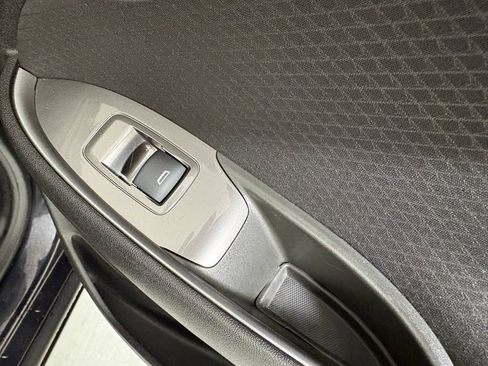 Used 2023 Chevrolet Malibu LT FWD image 16