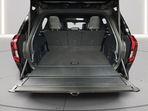 New 2026 Ford Expedition Tremor image 29