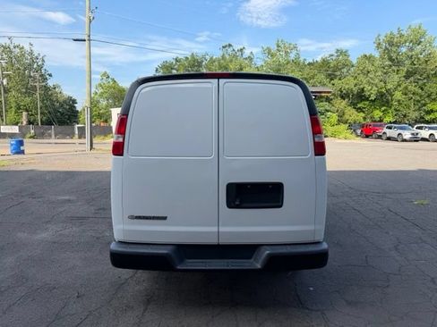 Used 2021 Chevrolet Express 2500 w/ Driver Convenience Package RWD image 6