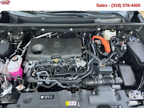Used 2025 Toyota RAV4 XLE w/ Convenience Package AWD/4WD image 19