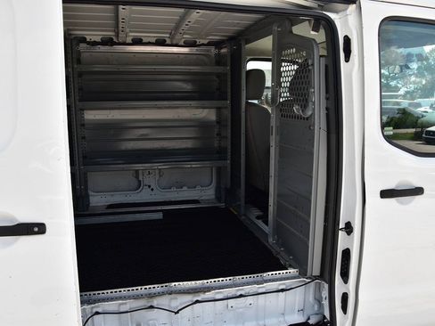 Used 2018 Nissan NV 1500 S w/ Rear Door Glass Package RWD image 8