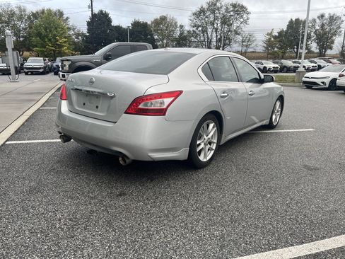 Used 2011 Nissan Maxima 3.5 SV w/ Cold Pkg image 5