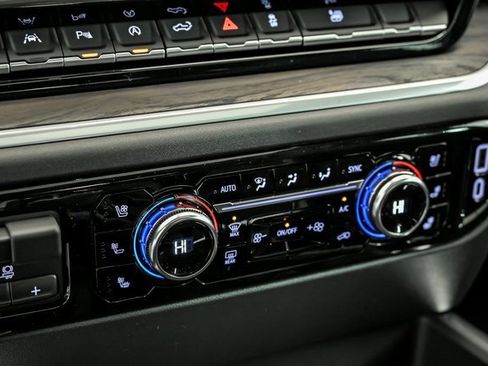 New 2026 GMC Sierra 1500 SLT w/ SLT Premium Plus Package image 17