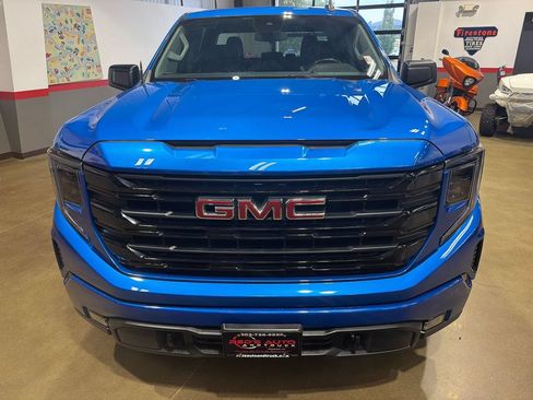 Used 2022 GMC Sierra 1500 Elevation RWD image 5
