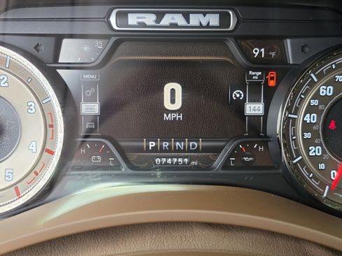 Used 2022 RAM 2500 Limited AWD/4WD image 42