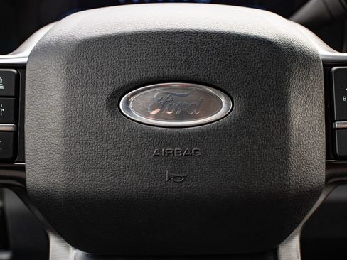 Used 2023 Ford F350 Platinum AWD/4WD image 31
