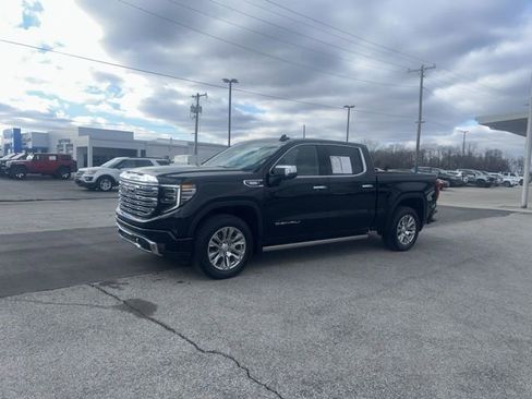 Used 2025 GMC Sierra 1500 Denali w/ Technology Package image 2