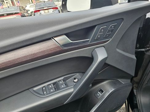 Used 2021 Audi Q5 2.0T Premium image 35