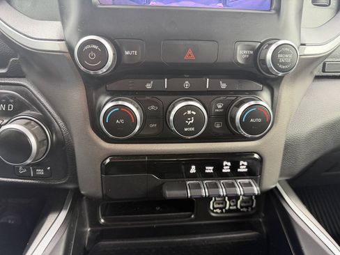 Used 2020 RAM 1500 Big Horn AWD/4WD image 8