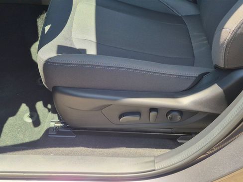 Certified 2026 Subaru Crosstrek 2.5i Premium AWD/4WD image 12