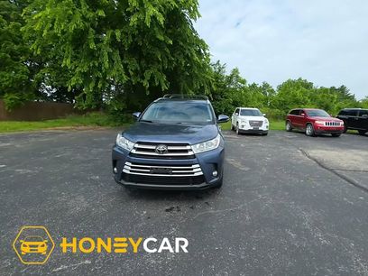 Used 2019 Toyota Highlander XLE