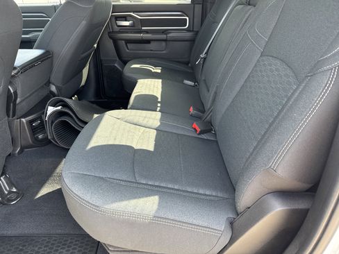 Certified 2025 RAM 2500 Big Horn AWD/4WD image 6