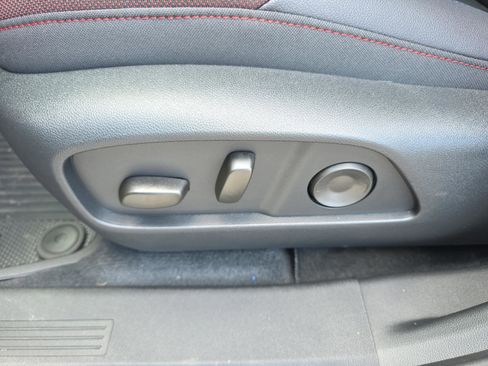 New 2026 Chevrolet Equinox RS w/ Safety and Technology Package image 20