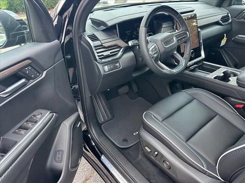 New 2026 GMC Acadia Denali w/ Super Cruise Package FWD image 19