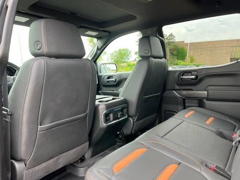 Used 2022 GMC Sierra 1500 AT4 w/ AT4 Preferred Package AWD/4WD image 51