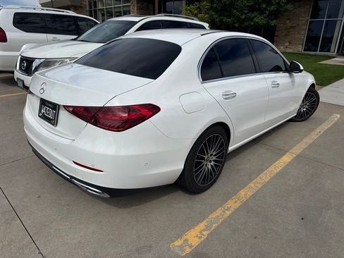 Used 2023 Mercedes-Benz C 300 Sedan image 3