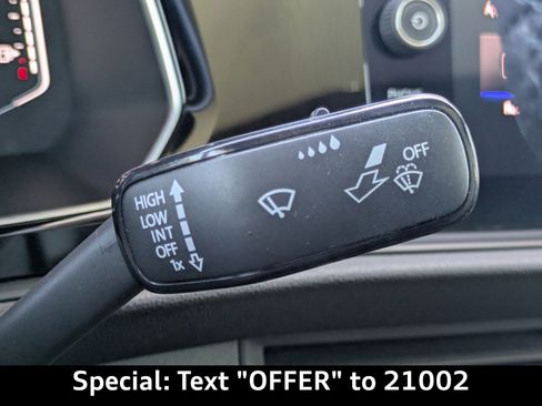 Used 2022 Volkswagen Jetta GLI Autobahn image 29