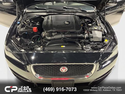Used 2019 Jaguar XE Prestige RWD image 43