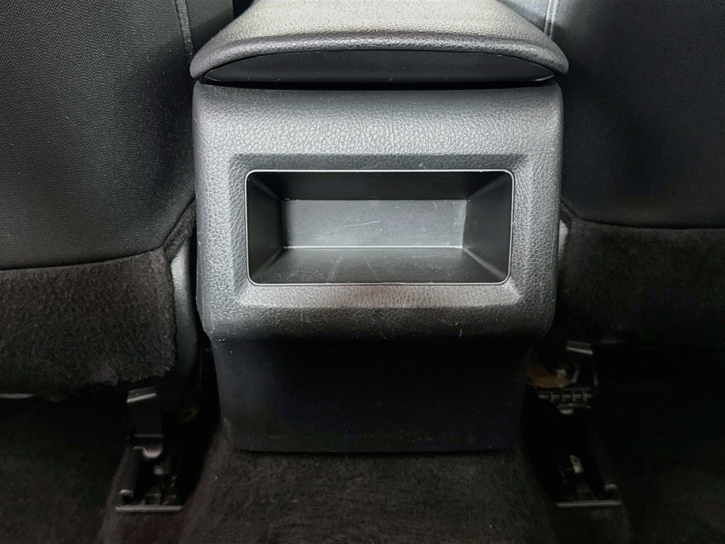 Used 2021 Toyota Camry LE w/ Carpet Mat Package (TMS) FWD image 25