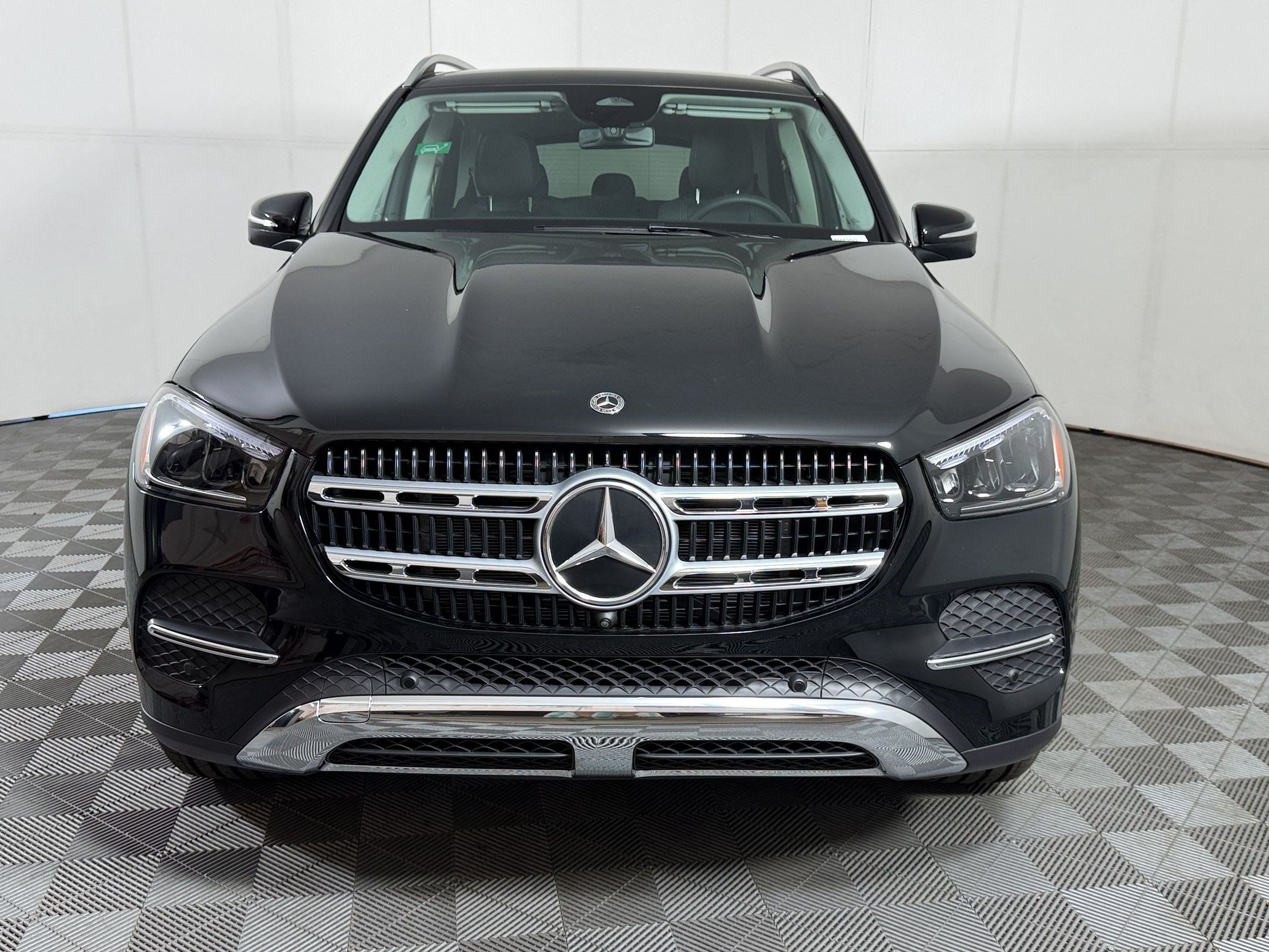 New 2026 Mercedes-Benz GLE 450e 4MATIC image 6