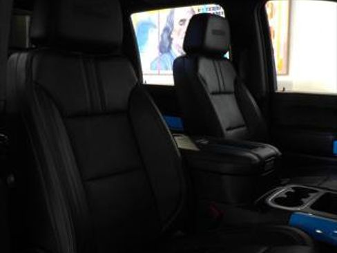 Used 2021 Chevrolet Silverado 2500 High Country image 28