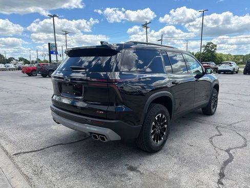 Used 2024 Chevrolet Traverse Z71 w/ LPO, Floor Liner Package AWD/4WD image 6