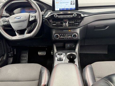 Used 2023 Ford Escape ST-Line image 16