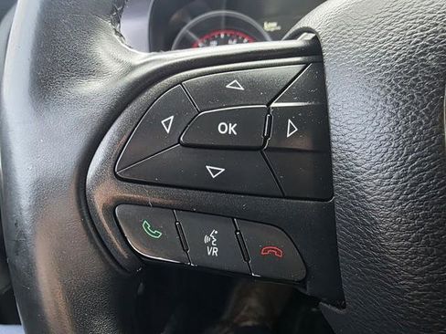 Used 2017 Dodge Charger SE w/ Popular Equipment Group image 12