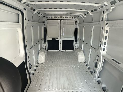 Used 2023 RAM ProMaster 2500 FWD image 36